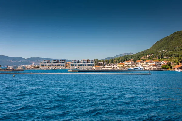 Karadağ Güzel Deniz Kasabaları — Stok fotoğraf