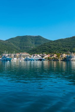 Karadağ 'ın güzel deniz kasabaları