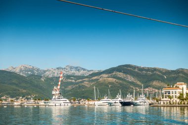 Karadağ 'ın güzel deniz kasabaları
