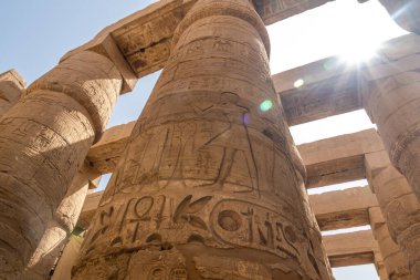 Mısır 'ın antik anıtları, Karnak tapınağı