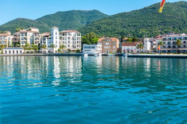 Karadağ 'ın güzel deniz kasabaları