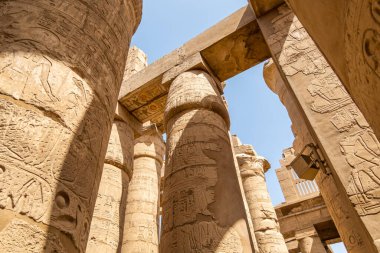 Mısır 'ın antik anıtları, Karnak tapınağı