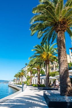 Karadağ 'ın güzel deniz kasabaları