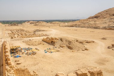 Mısır 'daki Antik Hatshepsut Tapınağı