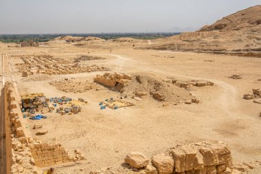 Mısır 'daki Antik Hatshepsut Tapınağı
