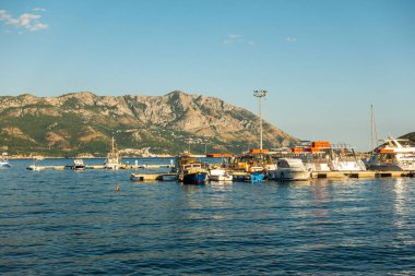 Karadağ 'ın güzel deniz kasabaları