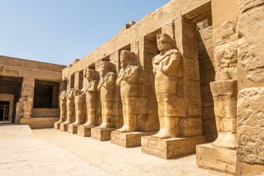Mısır 'ın antik anıtları, Karnak tapınağı