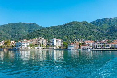 Karadağ 'ın güzel deniz kasabaları