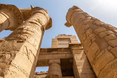 Mısır 'ın antik anıtları, Karnak tapınağı