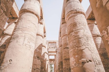 Mısır 'ın antik anıtları, Karnak tapınağı
