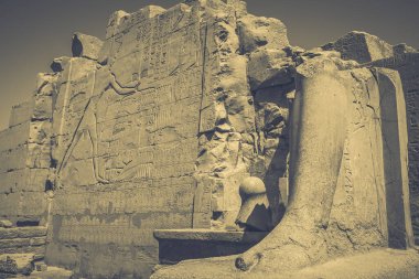 Mısır 'ın antik anıtları, Karnak tapınağı