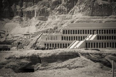 Mısır 'daki Antik Hatshepsut Tapınağı