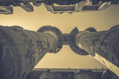 Mısır 'ın antik anıtları, Karnak tapınağı