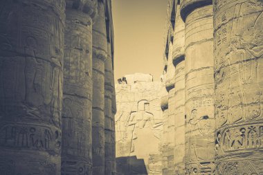 Mısır 'ın antik anıtları, Karnak tapınağı