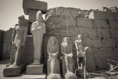 Mısır 'ın antik anıtları, Karnak tapınağı