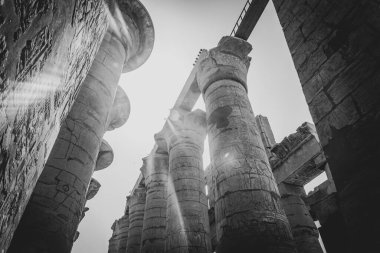 Mısır 'ın antik anıtları, Karnak tapınağı