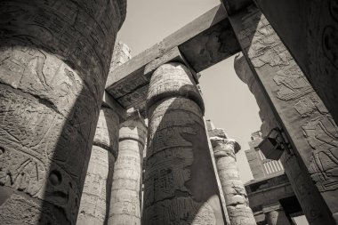 Mısır 'ın antik anıtları, Karnak tapınağı