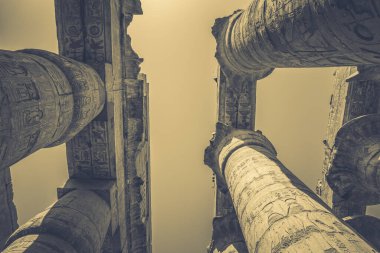 Mısır 'ın antik anıtları, Karnak tapınağı