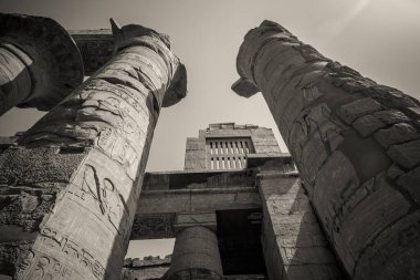 Mısır 'ın antik anıtları, Karnak tapınağı