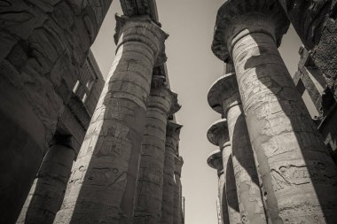 Mısır 'ın antik anıtları, Karnak tapınağı