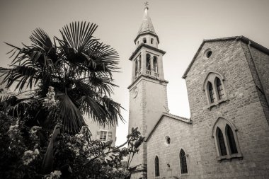 Karadağ 'ın güzel sokakları