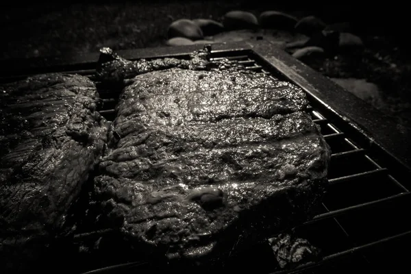 Steaks Grillen Campen Tragbarer Grill — Stockfoto