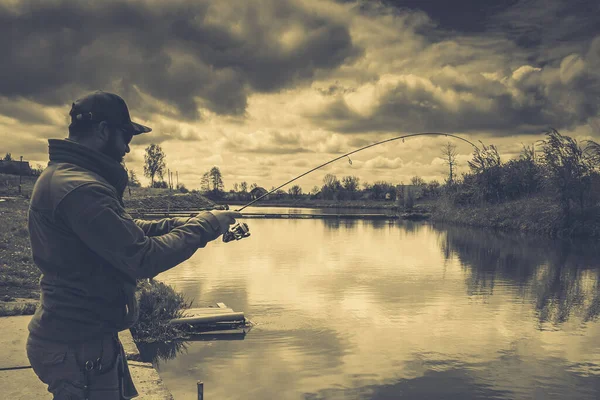 Öring Fiske Sjön Rekreation — Stockfoto