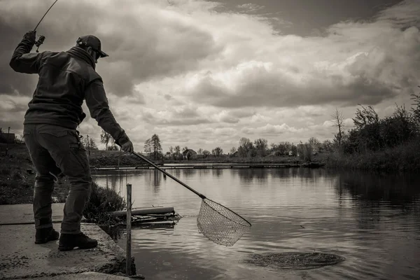 Pesca Truchas Lago Recreación — Foto de Stock