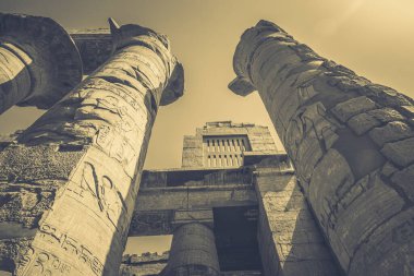 Mısır 'ın antik anıtları, Karnak tapınağı