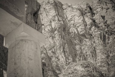 Mısır 'daki Antik Hatshepsut Tapınağı