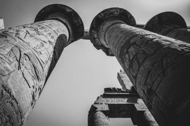Mısır 'ın antik anıtları, Karnak tapınağı