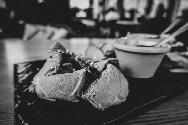 Lanches Carne Banha Prato Fundo Comida — Fotografia de Stock