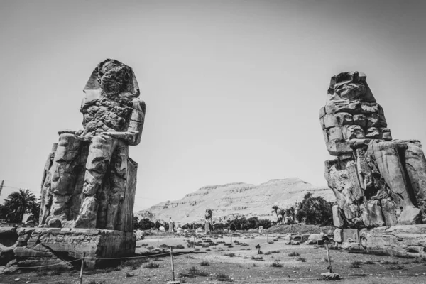 Две Древние Статуи Египте — стоковое фото
