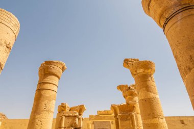 Mısır 'daki Antik Hatshepsut Tapınağı