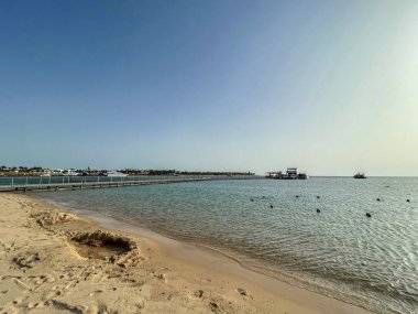 Güzel deniz pantonu ve kumsal