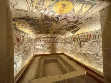 Mısır 'ın antik anıtları, Karnak tapınağı