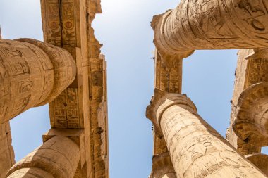 Mısır 'ın antik anıtları, Karnak tapınağı