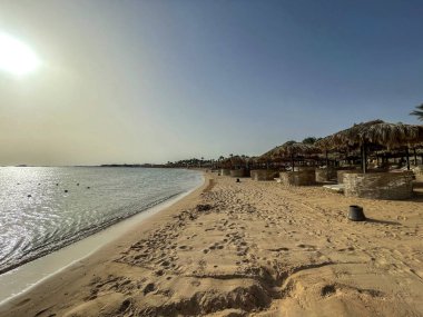 Güzel deniz pantonu ve kumsal