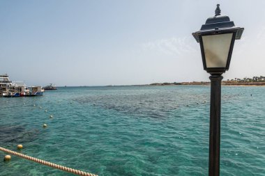 Güzel deniz pantonu ve kumsal