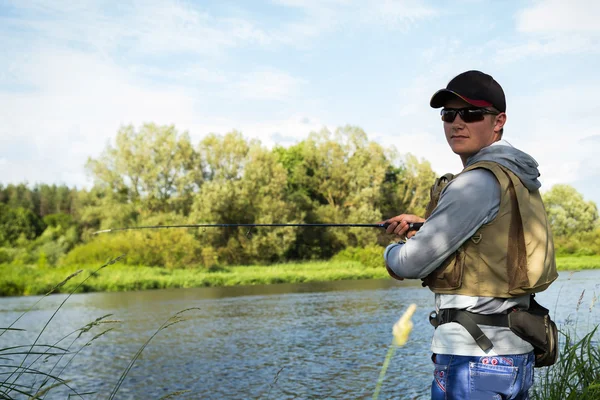 Man fishing — Stock Photo, Image