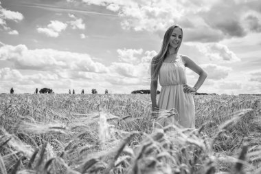 doğa arka planda kadın