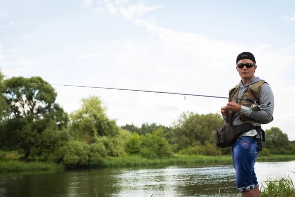 Man fishing — Stock Photo, Image