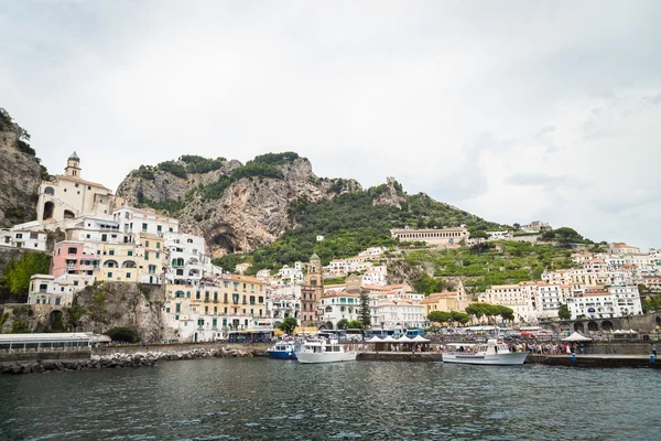 Beau paysage urbain de la mer — Photo