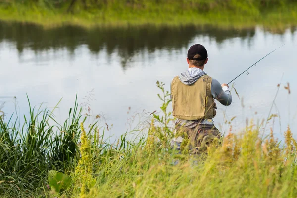 Man fishing — Stock Photo, Image