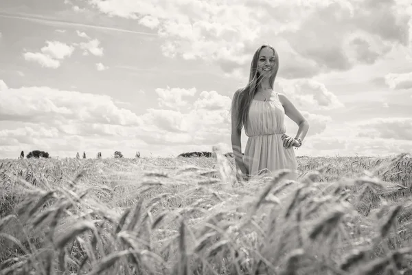 Woman on nature background — Stock Photo, Image