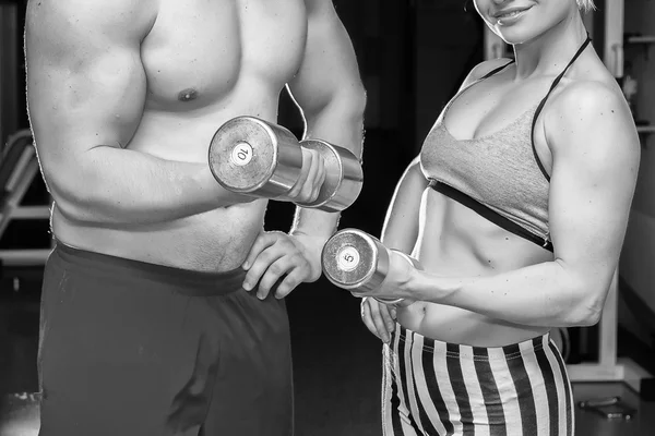 Hombre y mujer deportistas — Foto de Stock