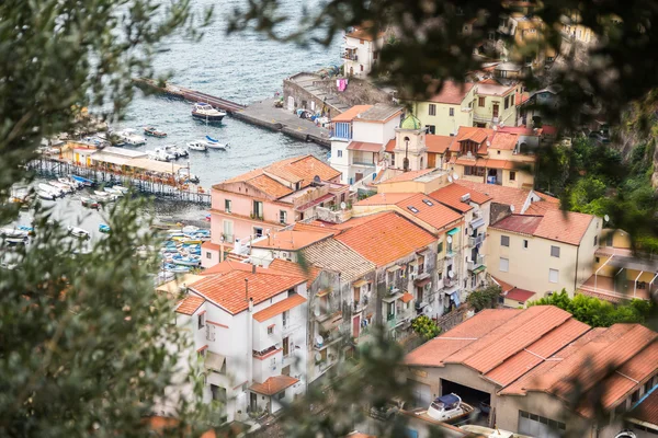 Ciudad costera en el Mediterráneo . —  Fotos de Stock