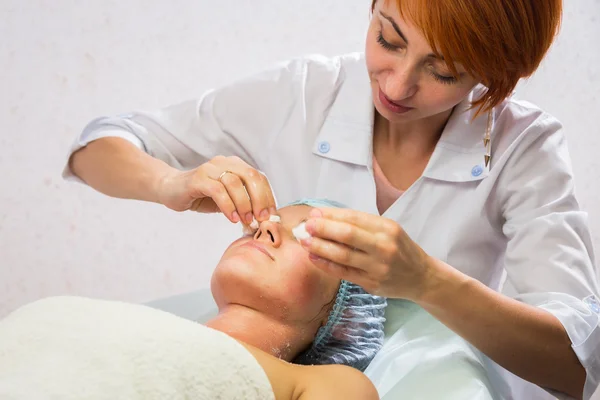 Cosmetische ingrepen in spa kliniek — Stockfoto