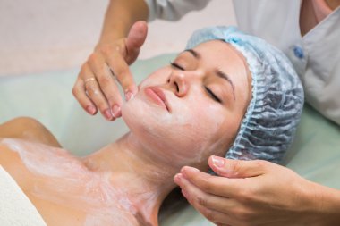 spa Kliniği kozmetik prosedürler