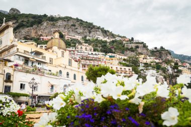 Akdeniz sahil kasabası